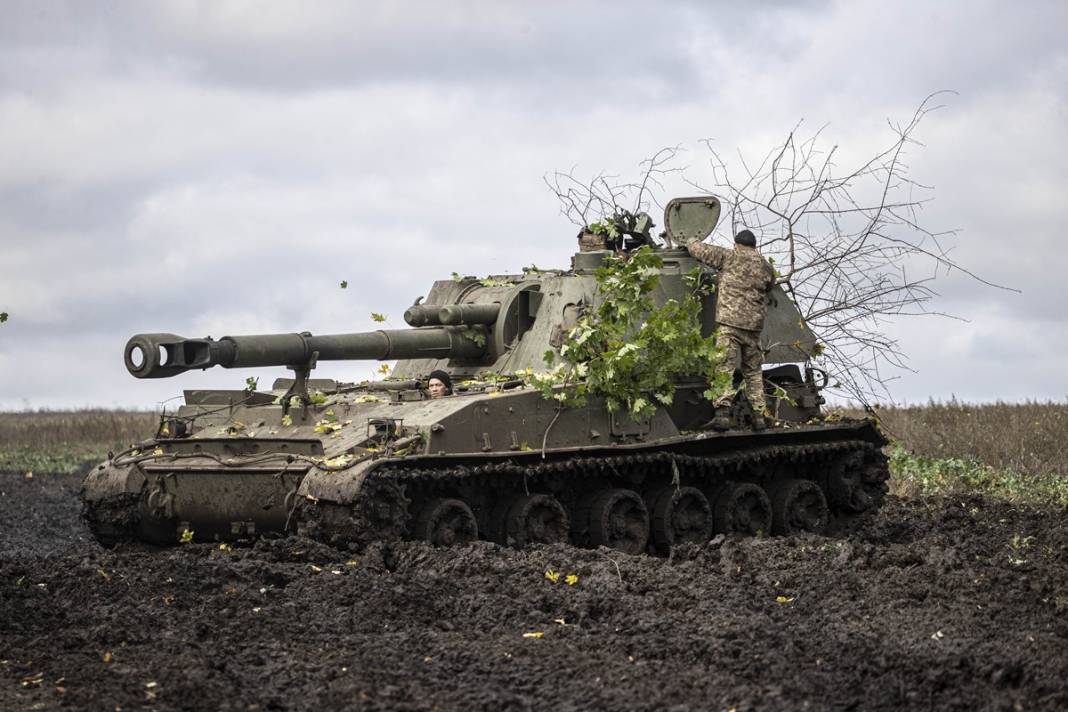 Rus mevzilerine yoğun bombardıman 11